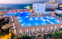 هتل وونی پالاس گیرنه قبرس Vuni Palace Hotel Kyrenia Cyprus
